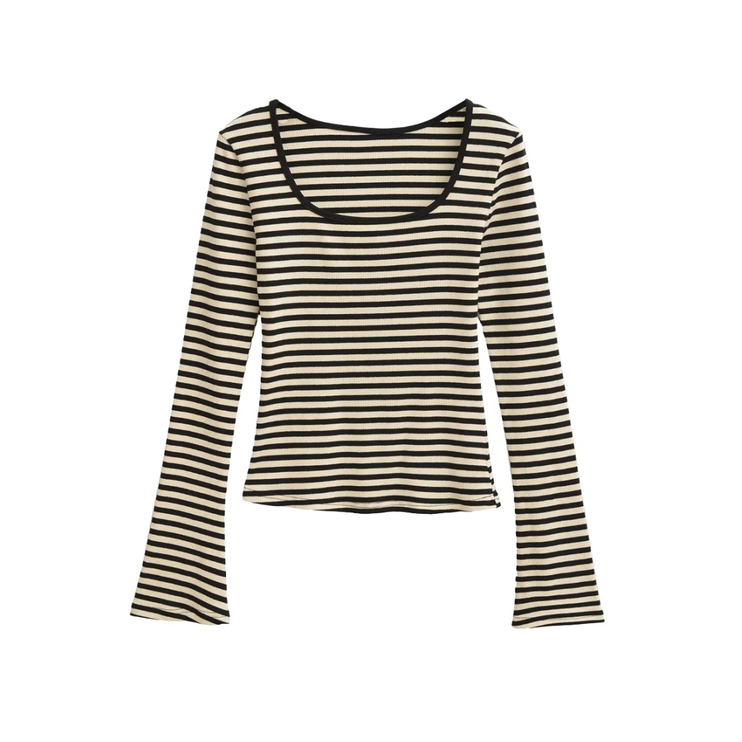 Flirty Boxy Neckline Arm-Length Striped Body