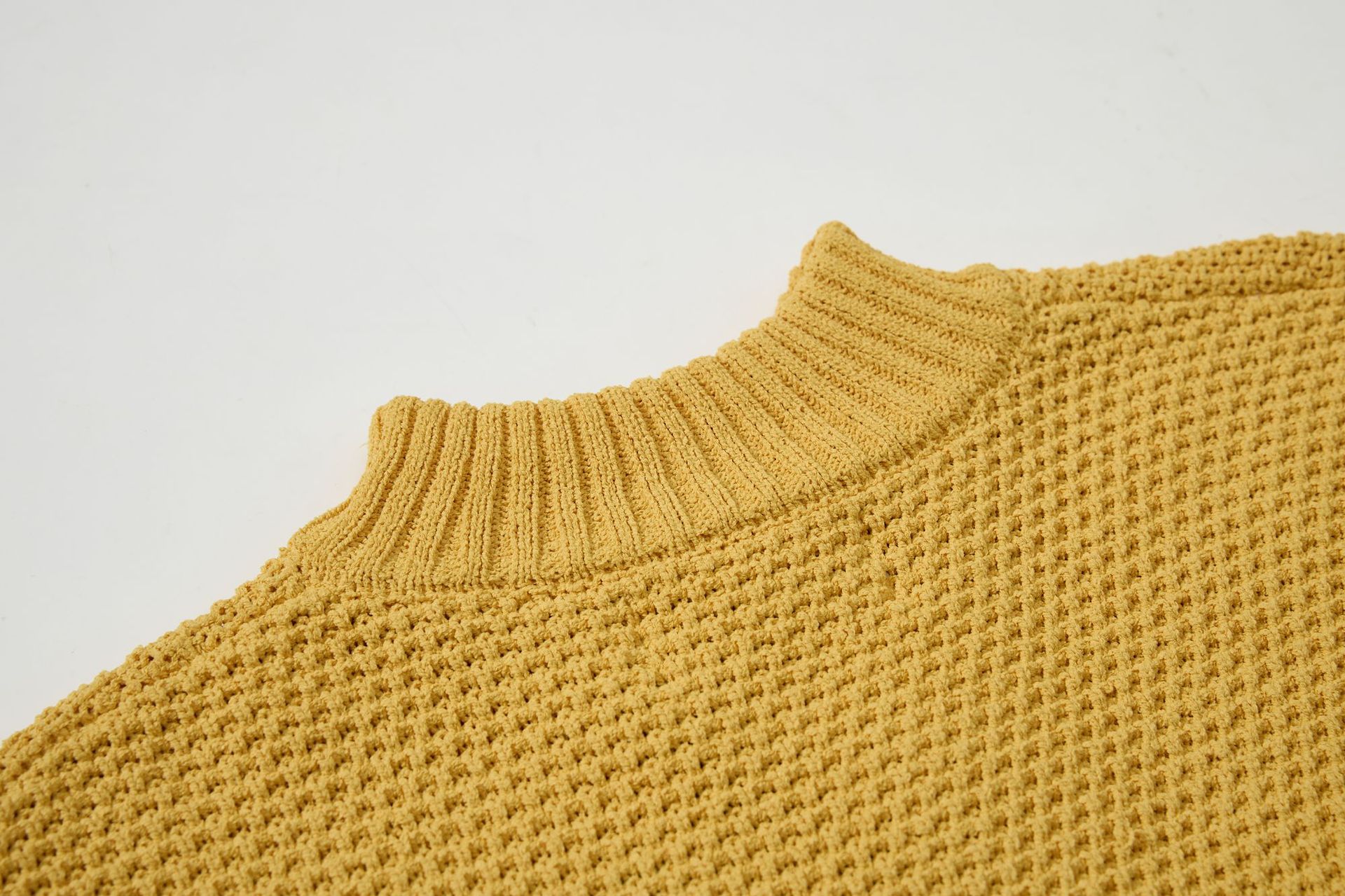Relaxed Zipper Front Sweater Vest