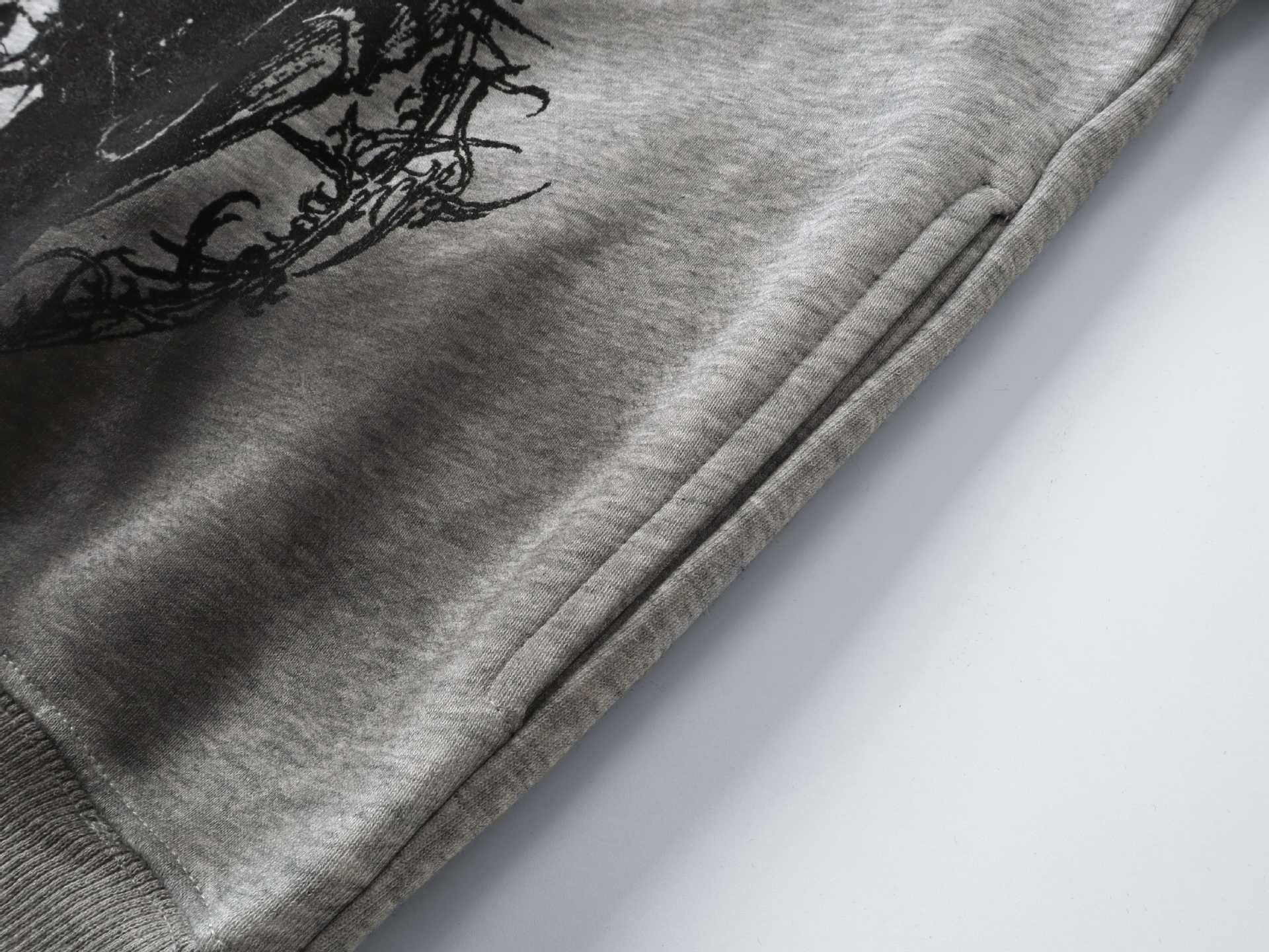 American Retro Cotton Distressed Hoodie