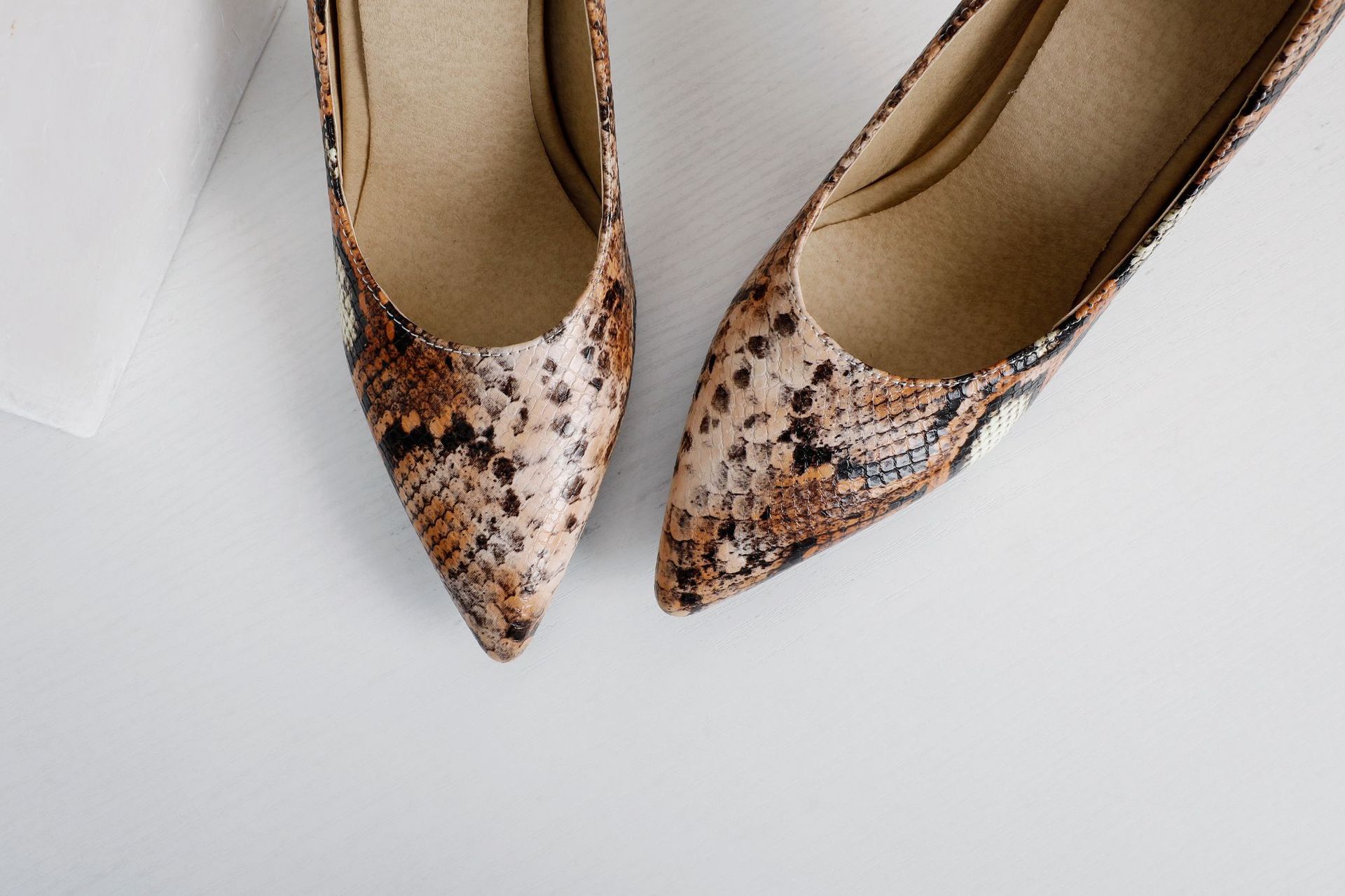Single shoe shallow mouthed pointed women's high heels, seasonal styles