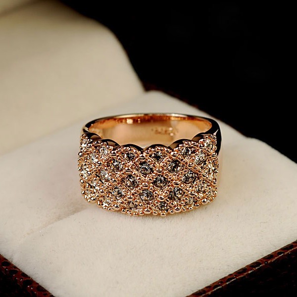 Unique style Crystal Gold and Silver plated Wide and Wild Shiny Party Wedding Ring For women
