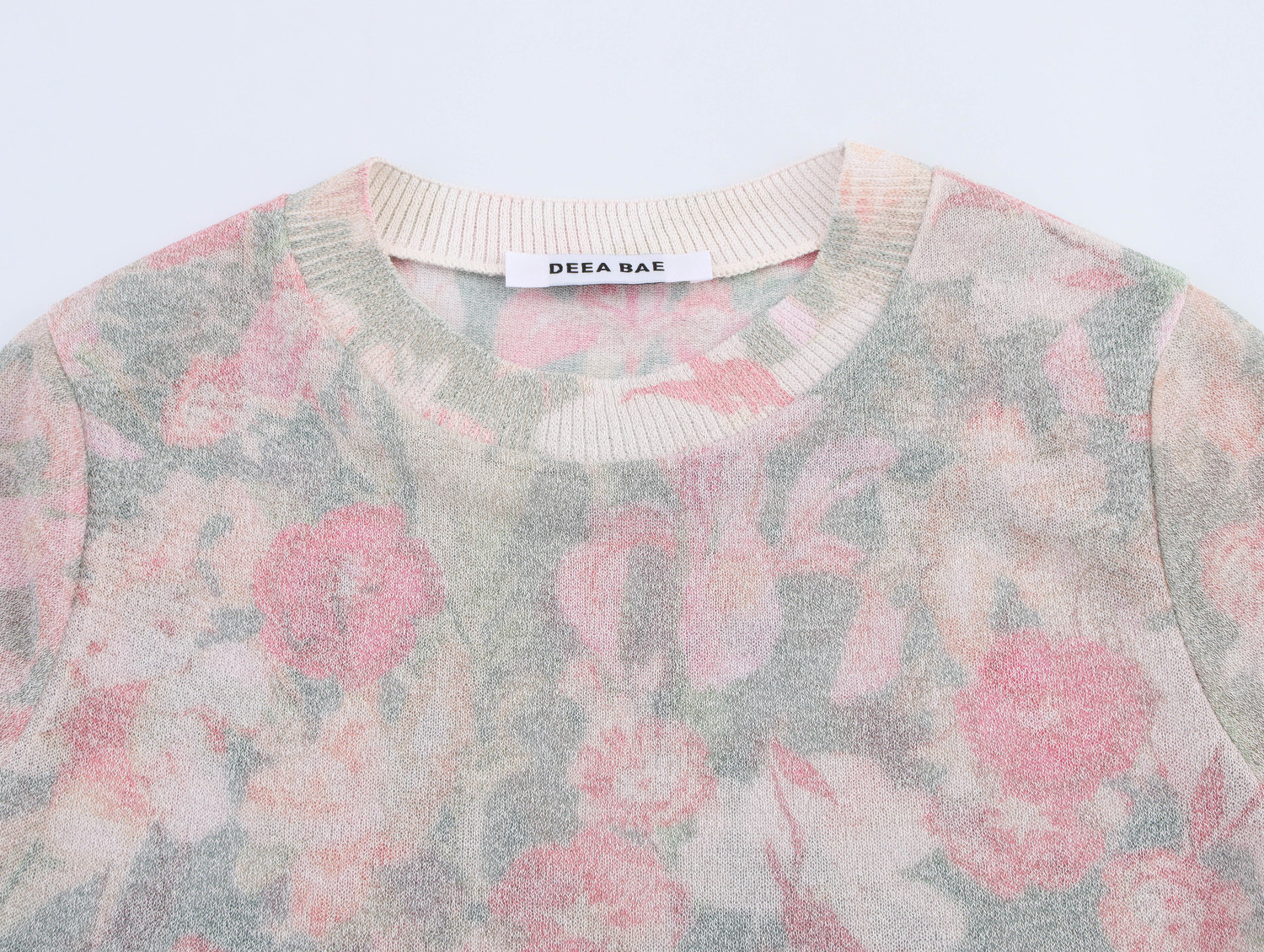 Flower Pattern Crew Three-Quarter Sleeve Polyester Top