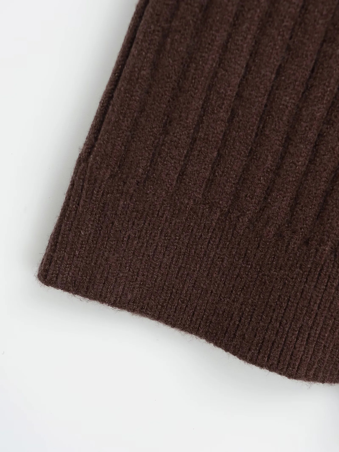 Slim Fit Short Sleeve Crew Knit Vest