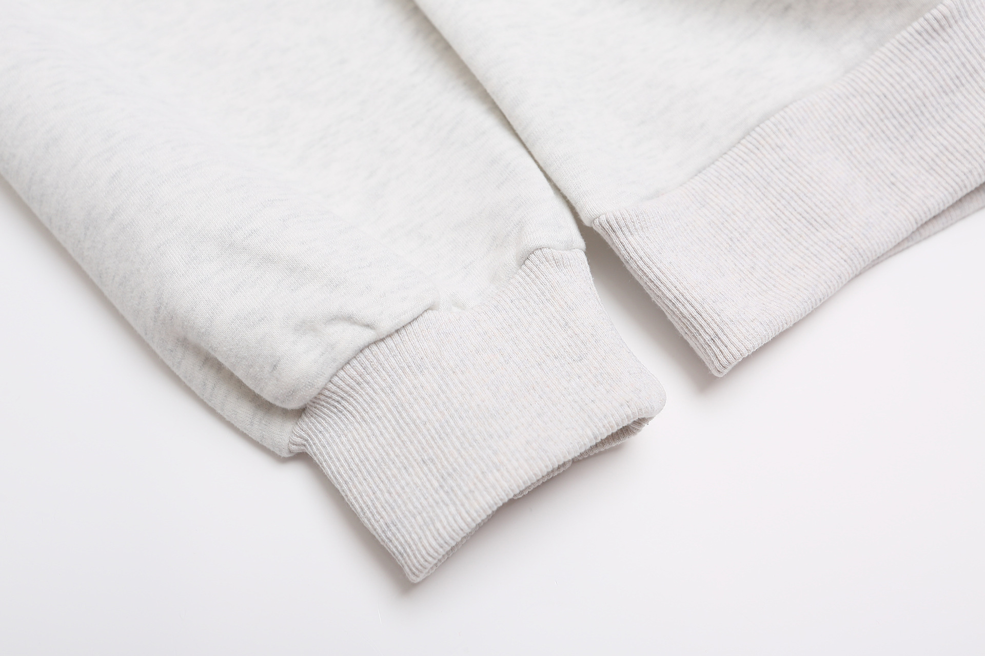 Round neck sweatshirt loose fit for men