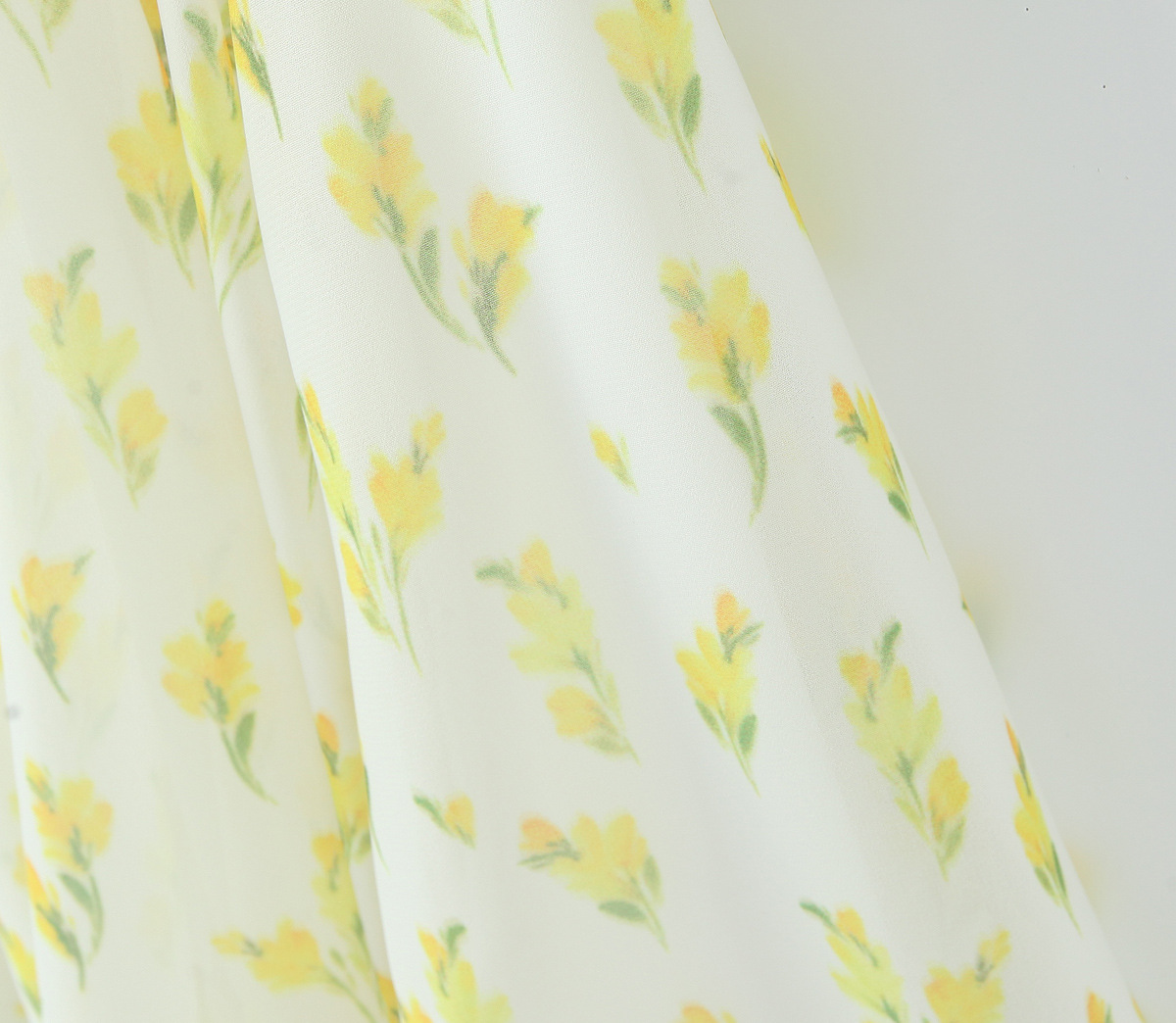 Printed deep V backless hanging neck waist dress