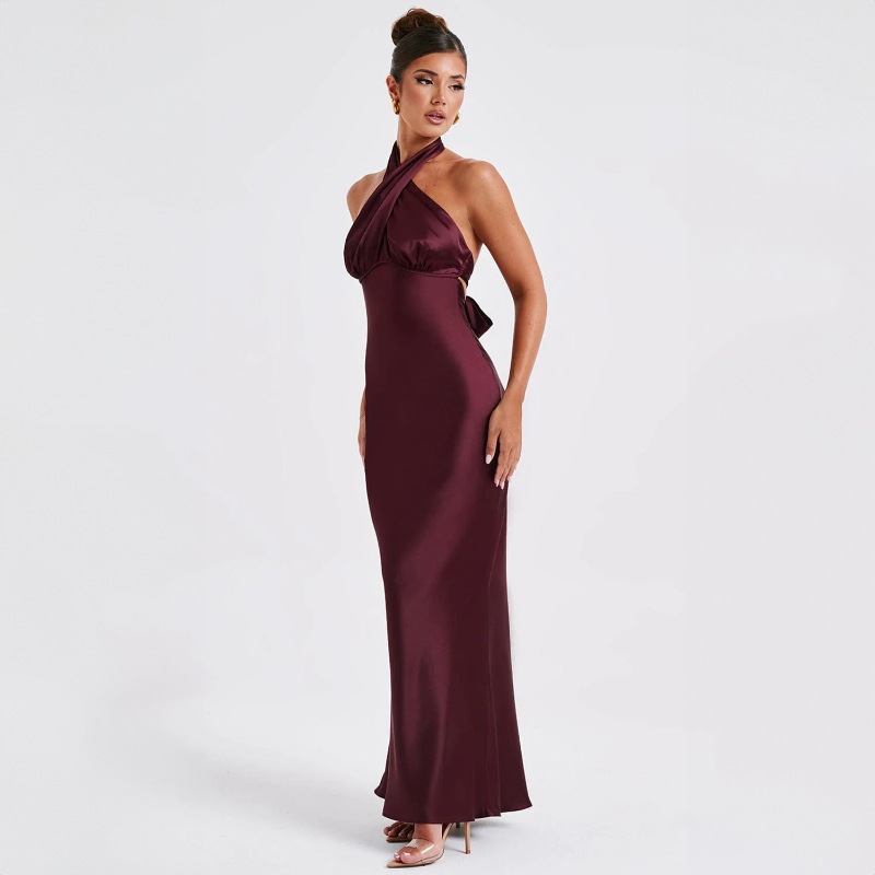 Backless sleeveless elegant dress