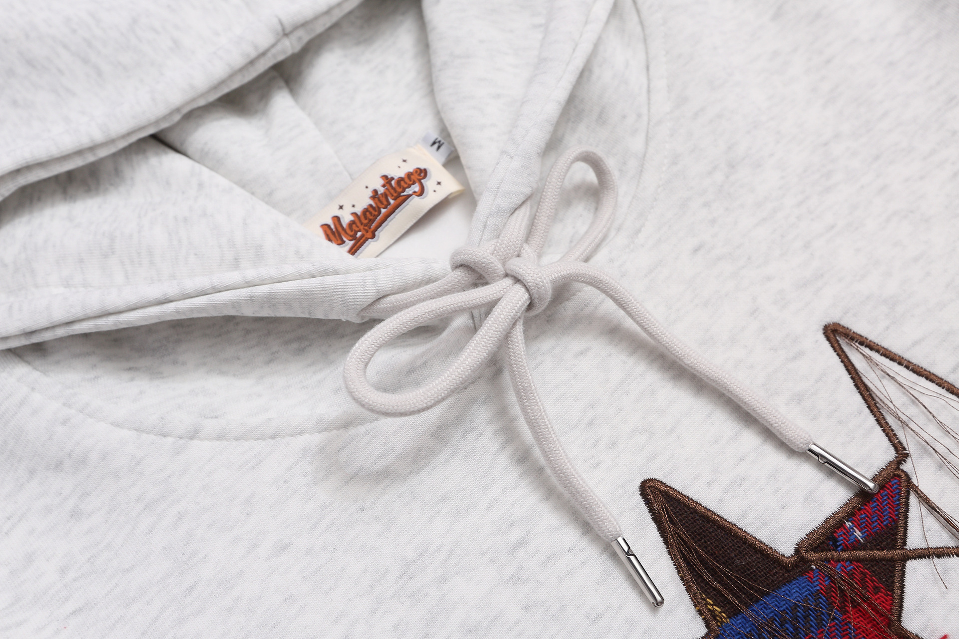 Five pointed star embroidered hooded sweatshirt for men and women