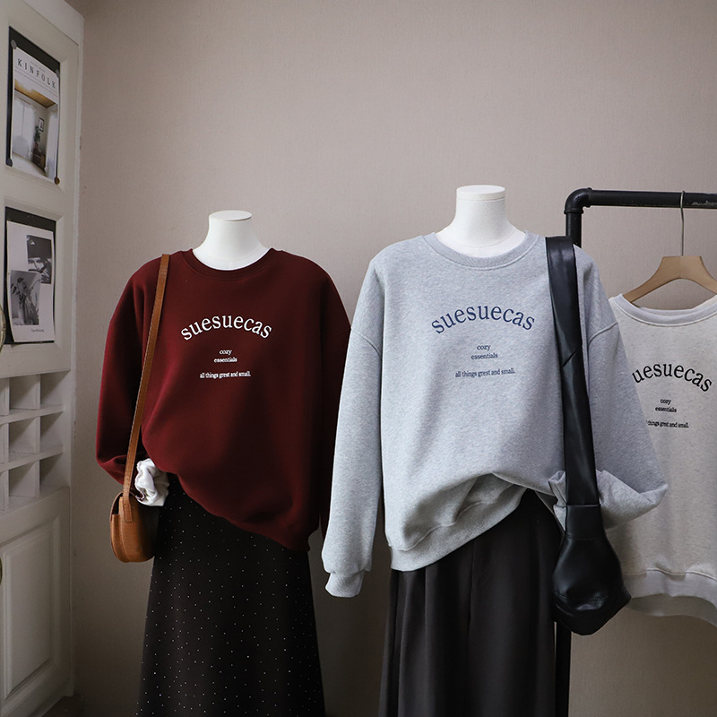 Casual Loose Fleece Lined Hoodie with Letter Print Round Neck Style Women's Sweatshirt