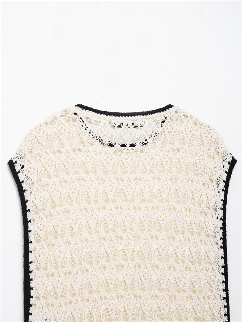 Ladies Sleeveless Crew Top