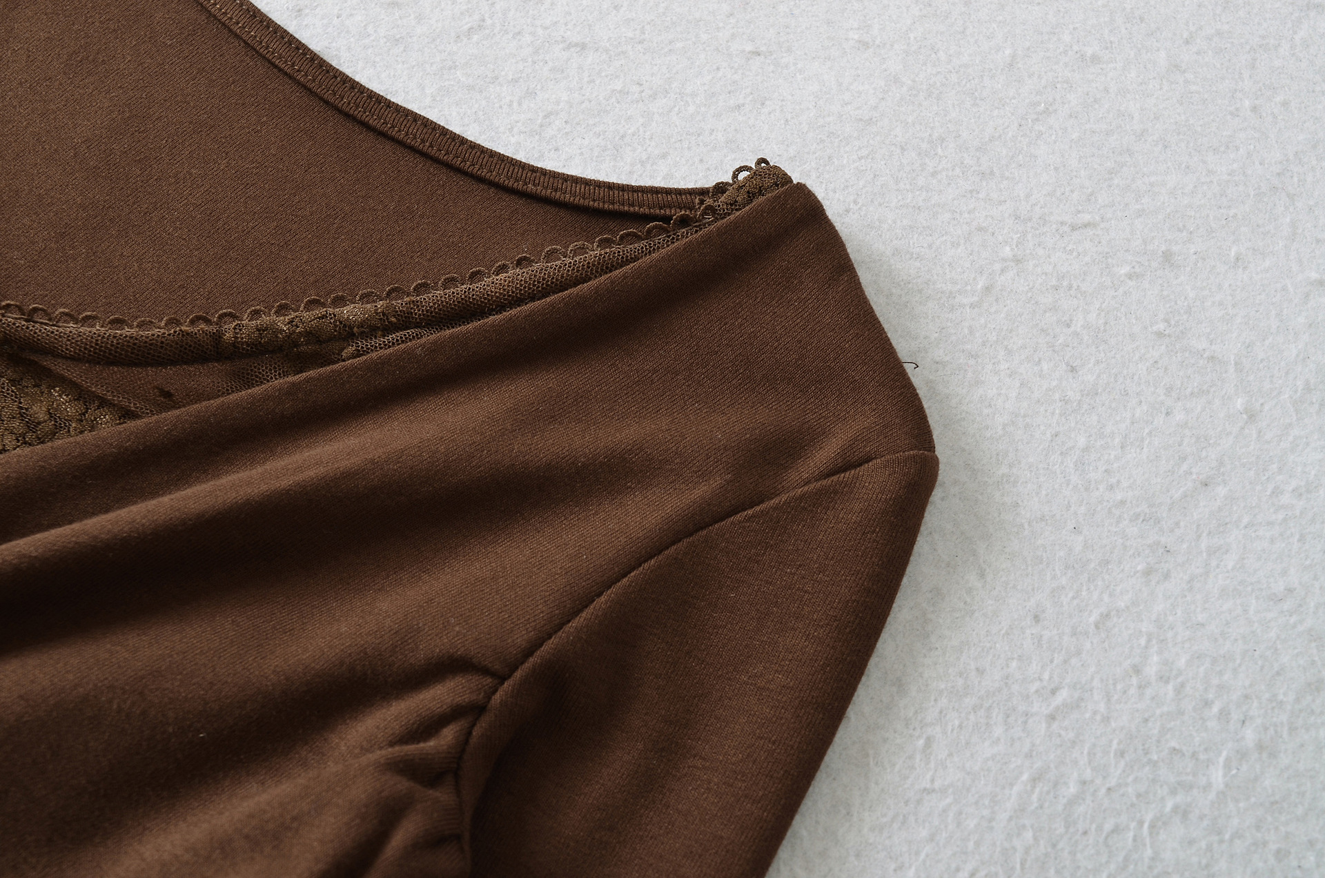 Faux Layered Sheer V-Neck Stretch T-shirt