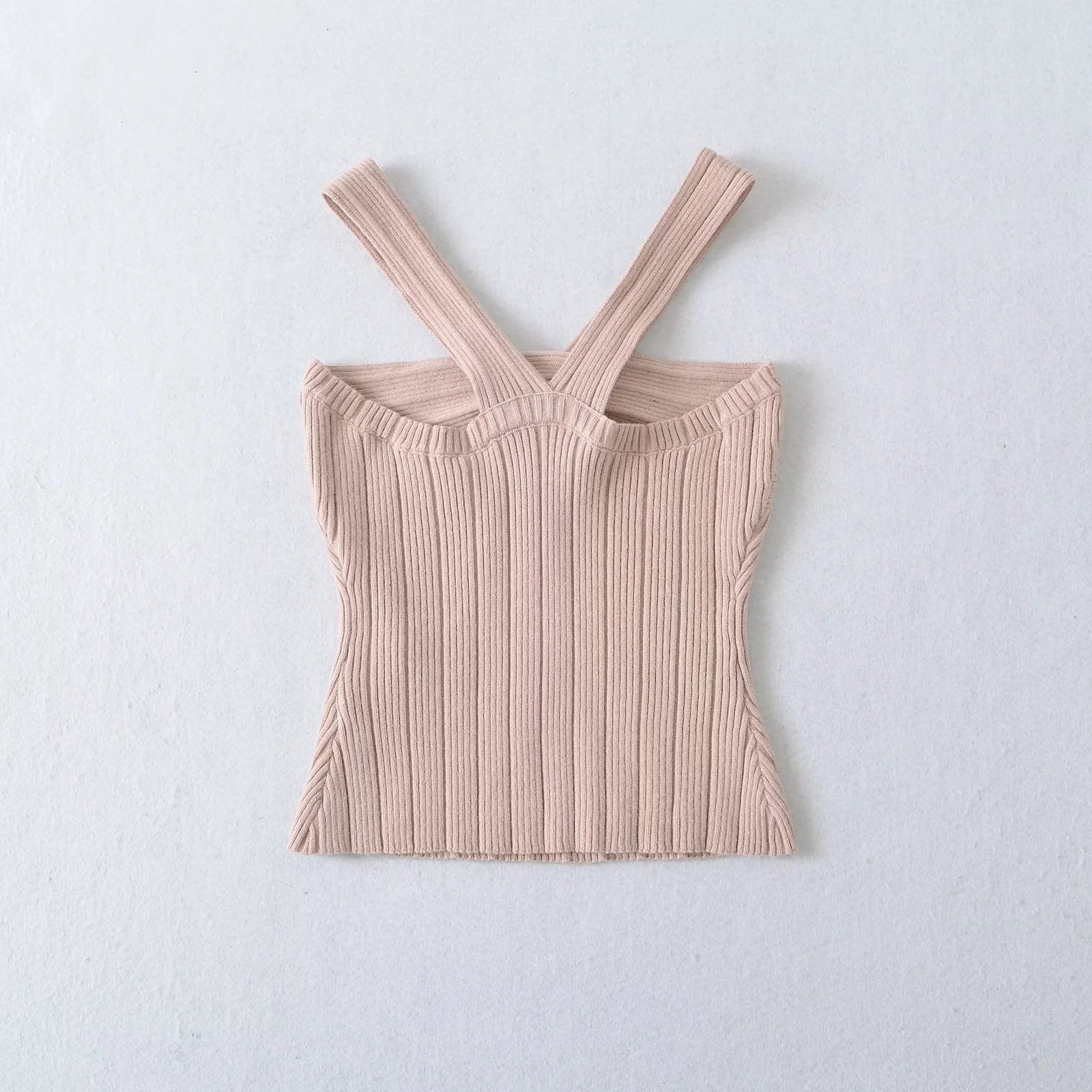 Solid Slim Fit Cropped Halter Knit Top