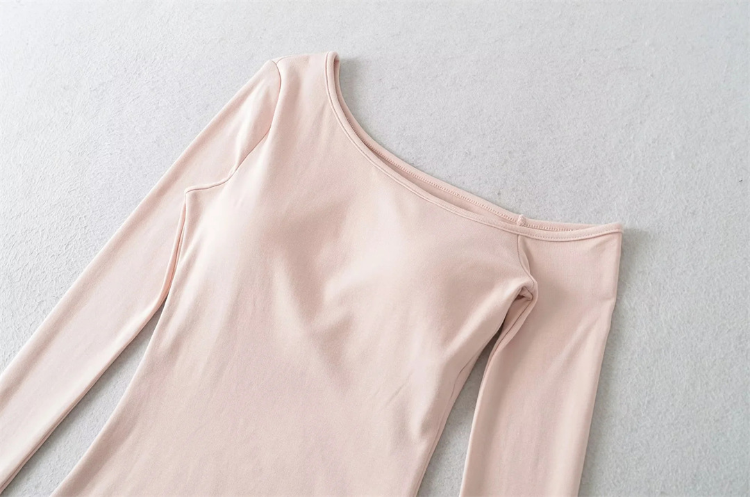 Slim Fit Wrist-Length Plain Slant-Neck Bra-Cup Blouse