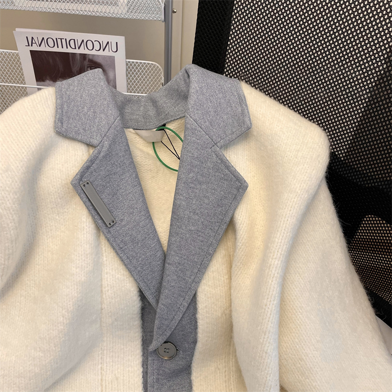 Contrast Panel Notch Neck Eyelet Button Front Sweater