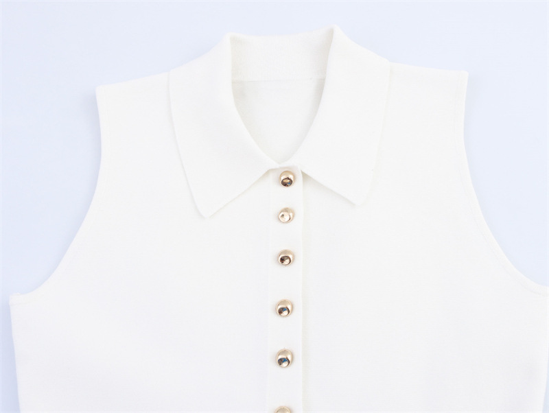 British Sleeveless Plain Regular Fit Sweater
