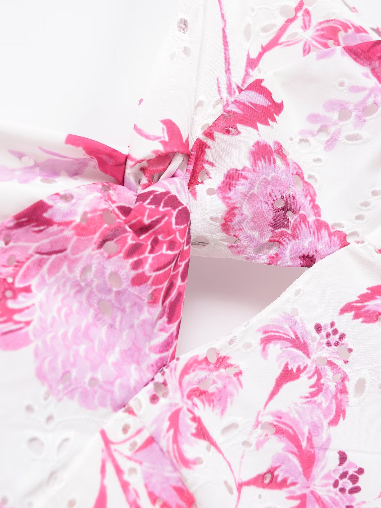 Women's Fashion Hollow-out Embroidery Print Dress
