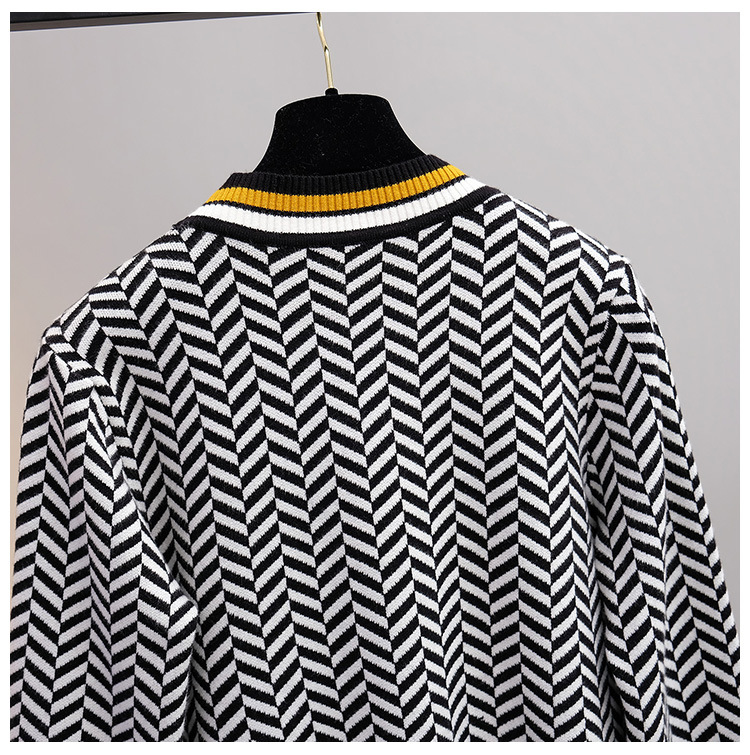 Ladies Chunky Long Sleeve Hedging Sweater