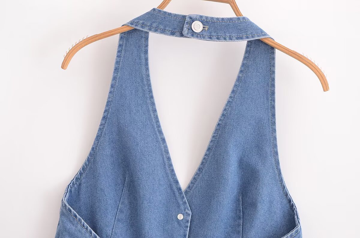Solid Plunge Halter Tank