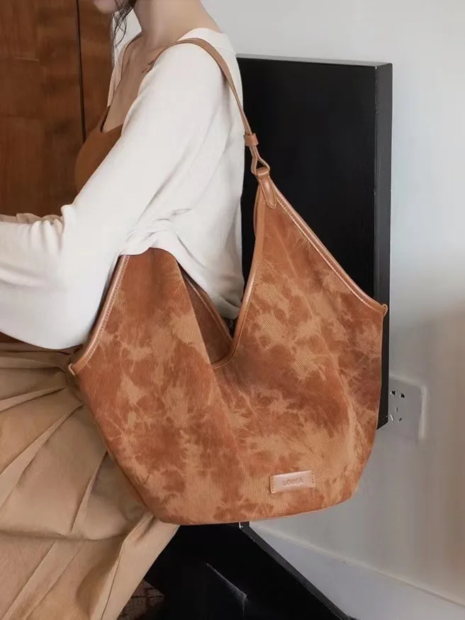 Women's Corduroy Small Shoulder Bag Solid Color Student School Bag Bag Winter Retro Travel Handbags Tote Bags