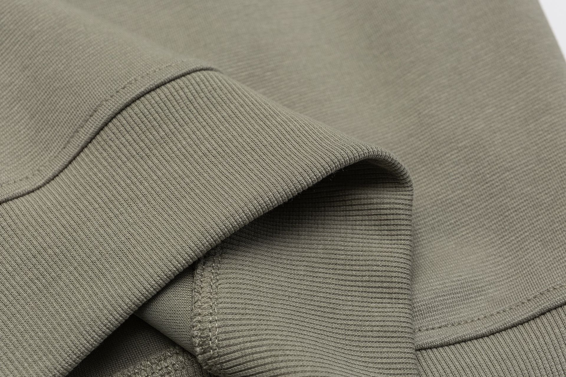 Oversized Single-Tone Sectioned Hood Zipper Sweatshirt