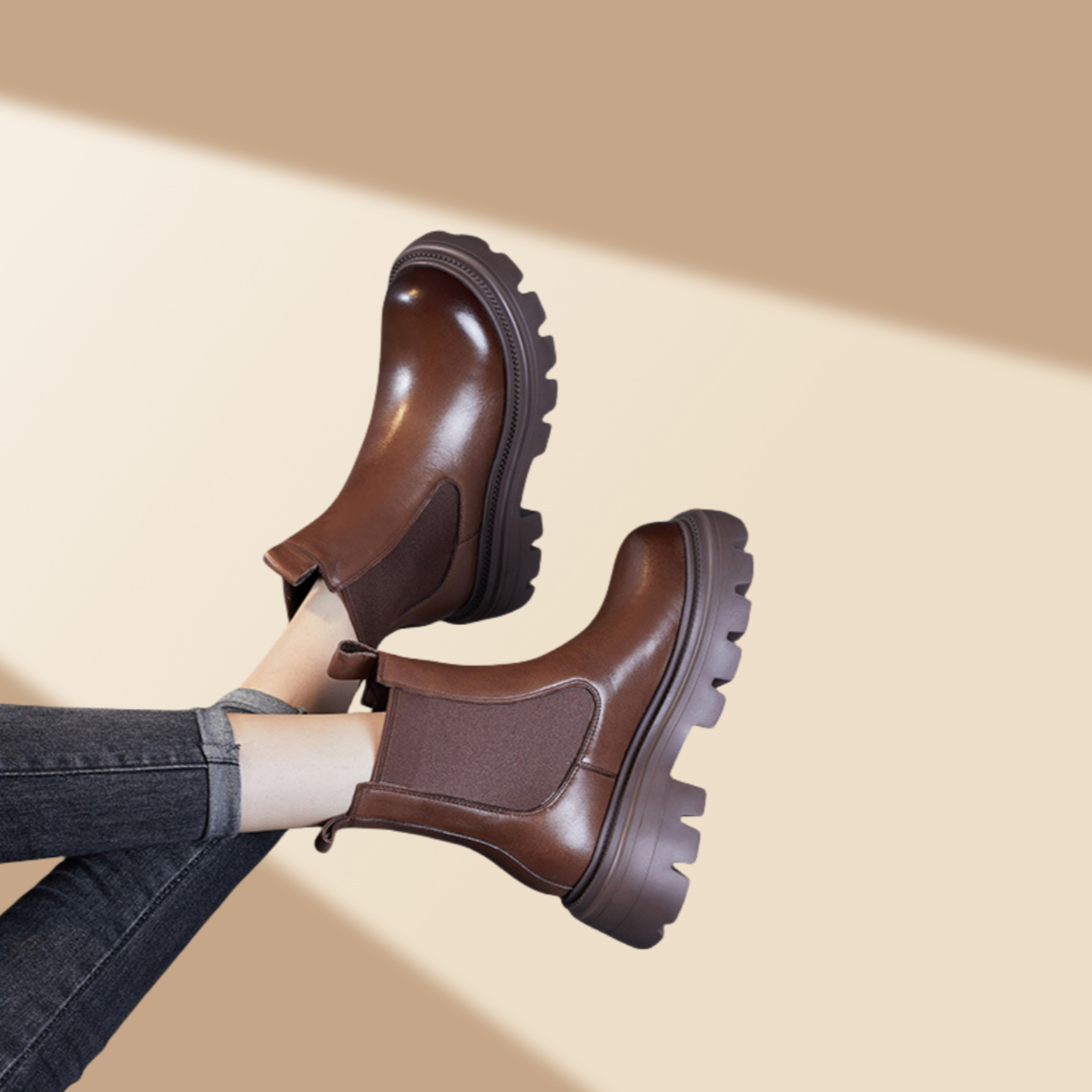 Height increasing short boots with plush chimney single boots