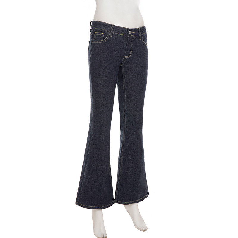 Low waist slim fit and slimming flared jeans