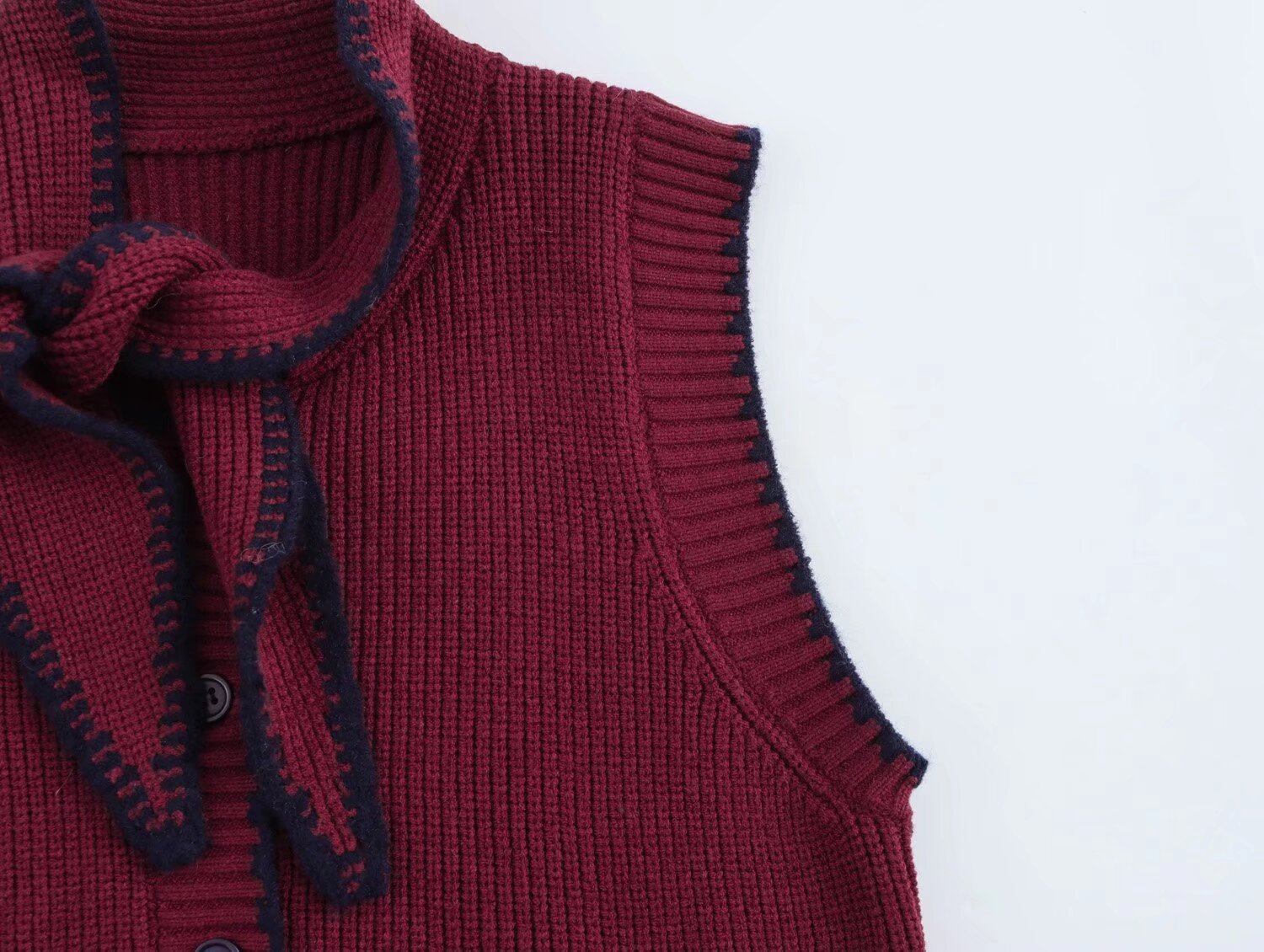 Ladies Color Block Street Ascot Sleeveless Sweater