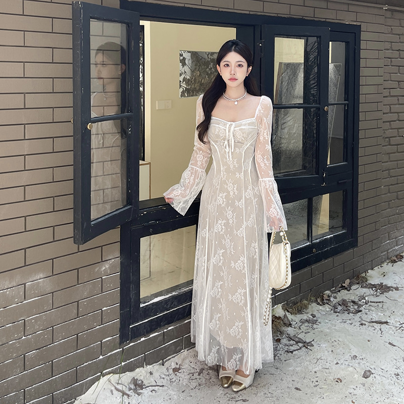 Square Neck Long Sleeve Polyester Maxi Dress