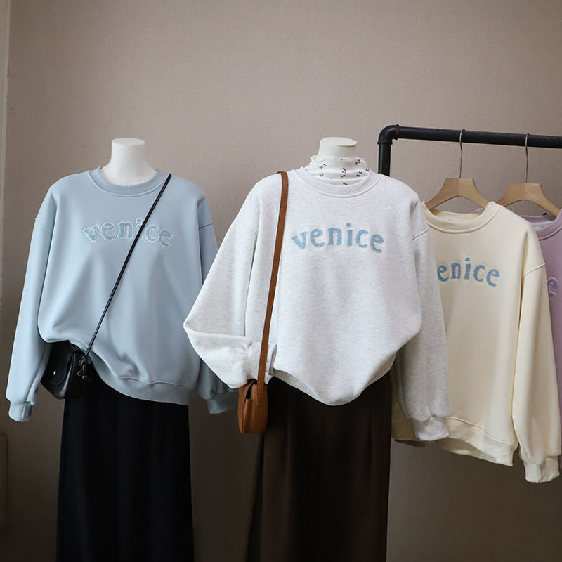 Letter Towel Embroidery Fleece Lined Thick Loose Casual Hoodie for Women