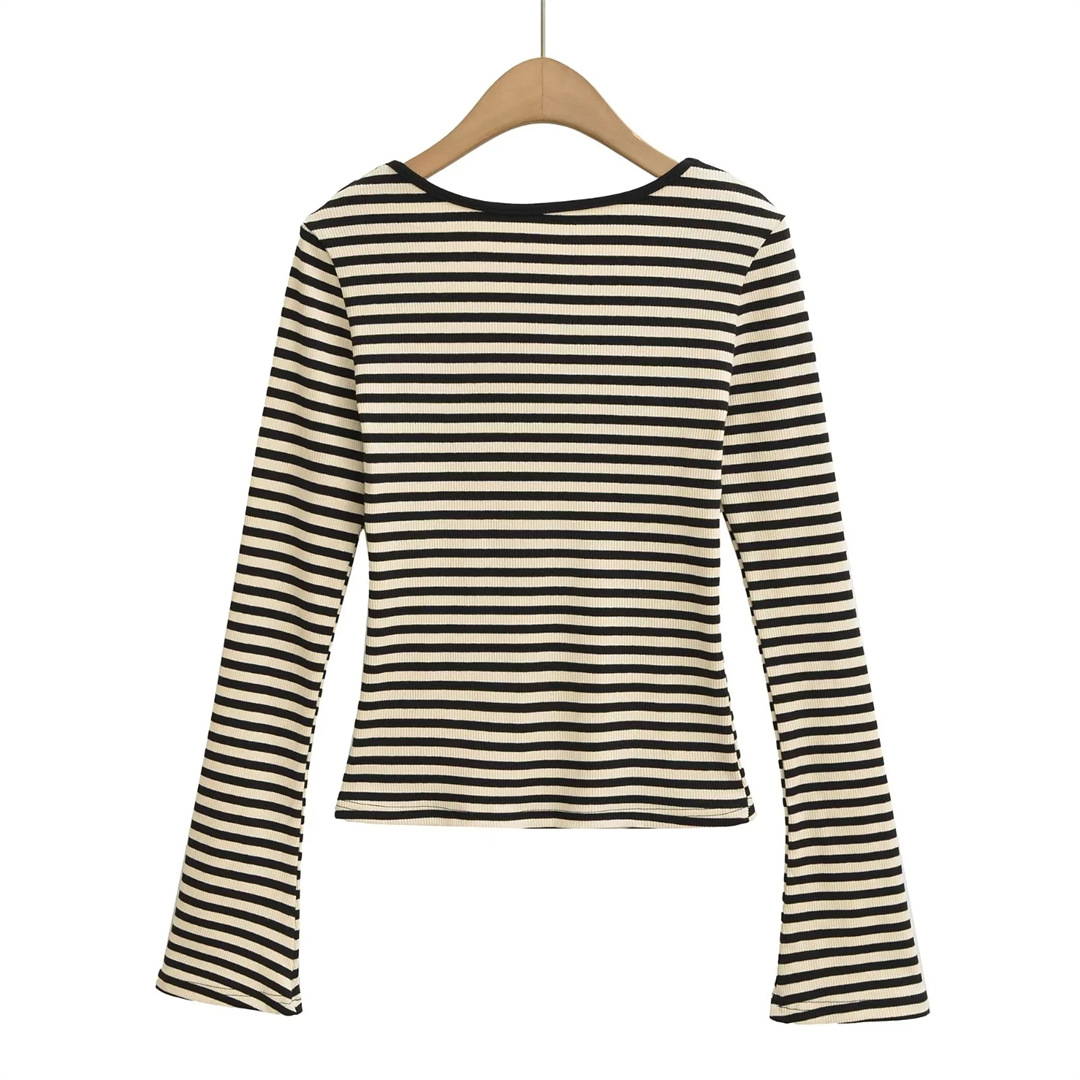 Flirty Boxy Neckline Arm-Length Striped Body