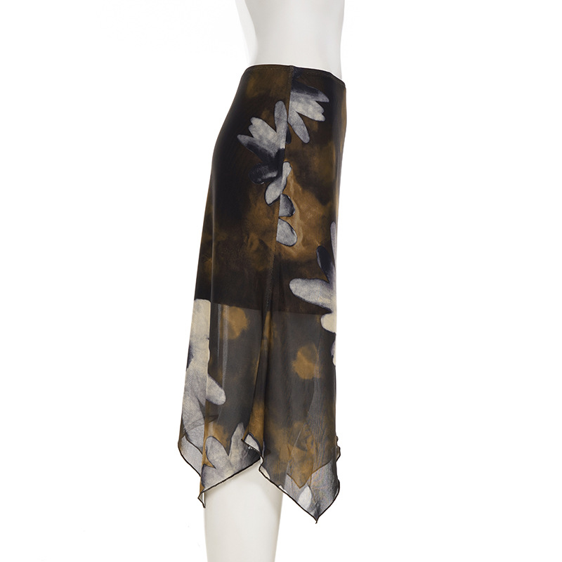 Patterned Form-Fitting Female Skirt