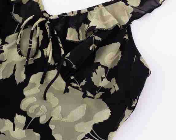 French Style V-Neck Ruffle Tie Floral Strapless Waist-Cinching Long Dress