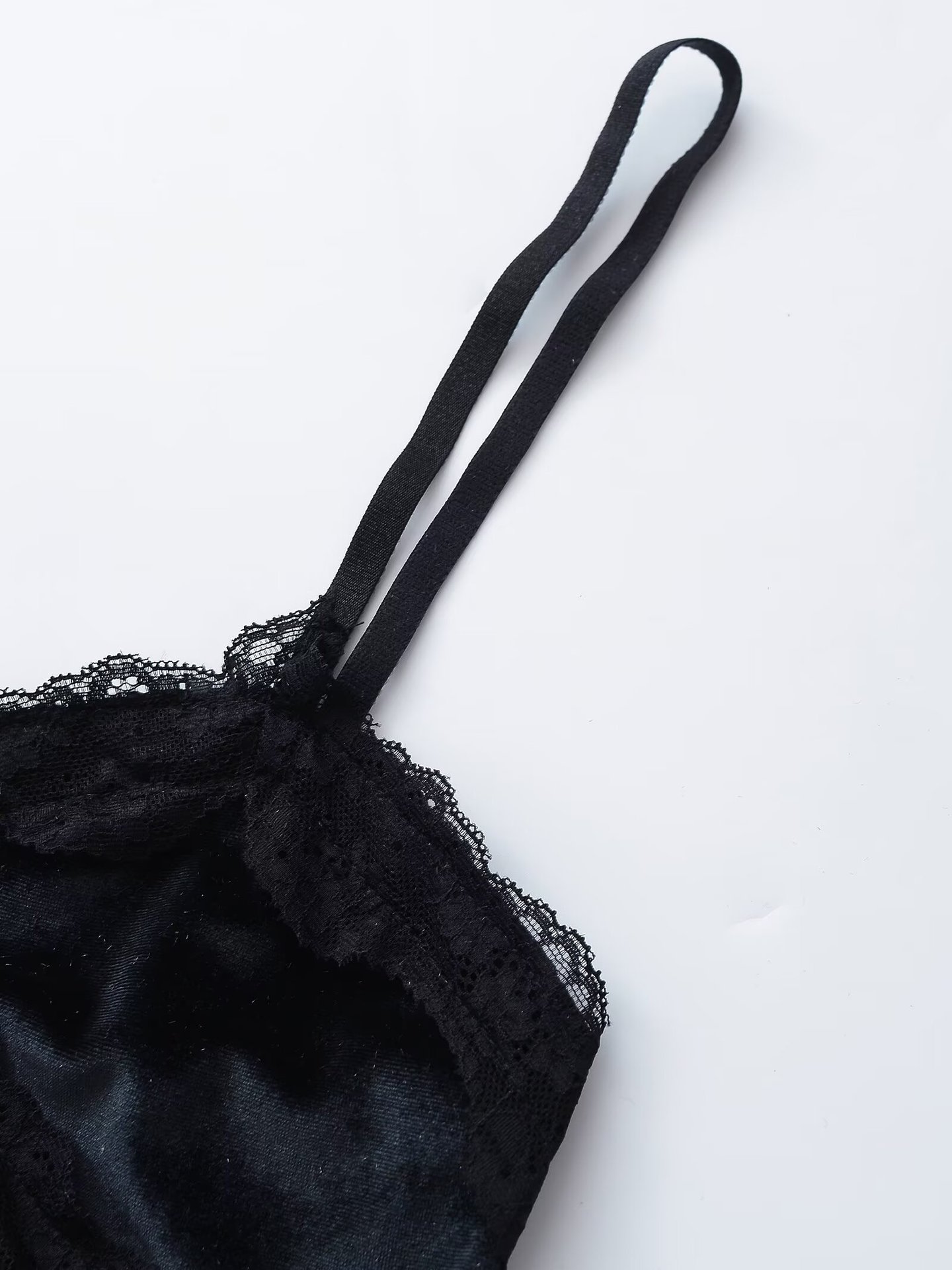 Cross-Over Lapel Velvet Spliced Lace Trim Sexy Camisole