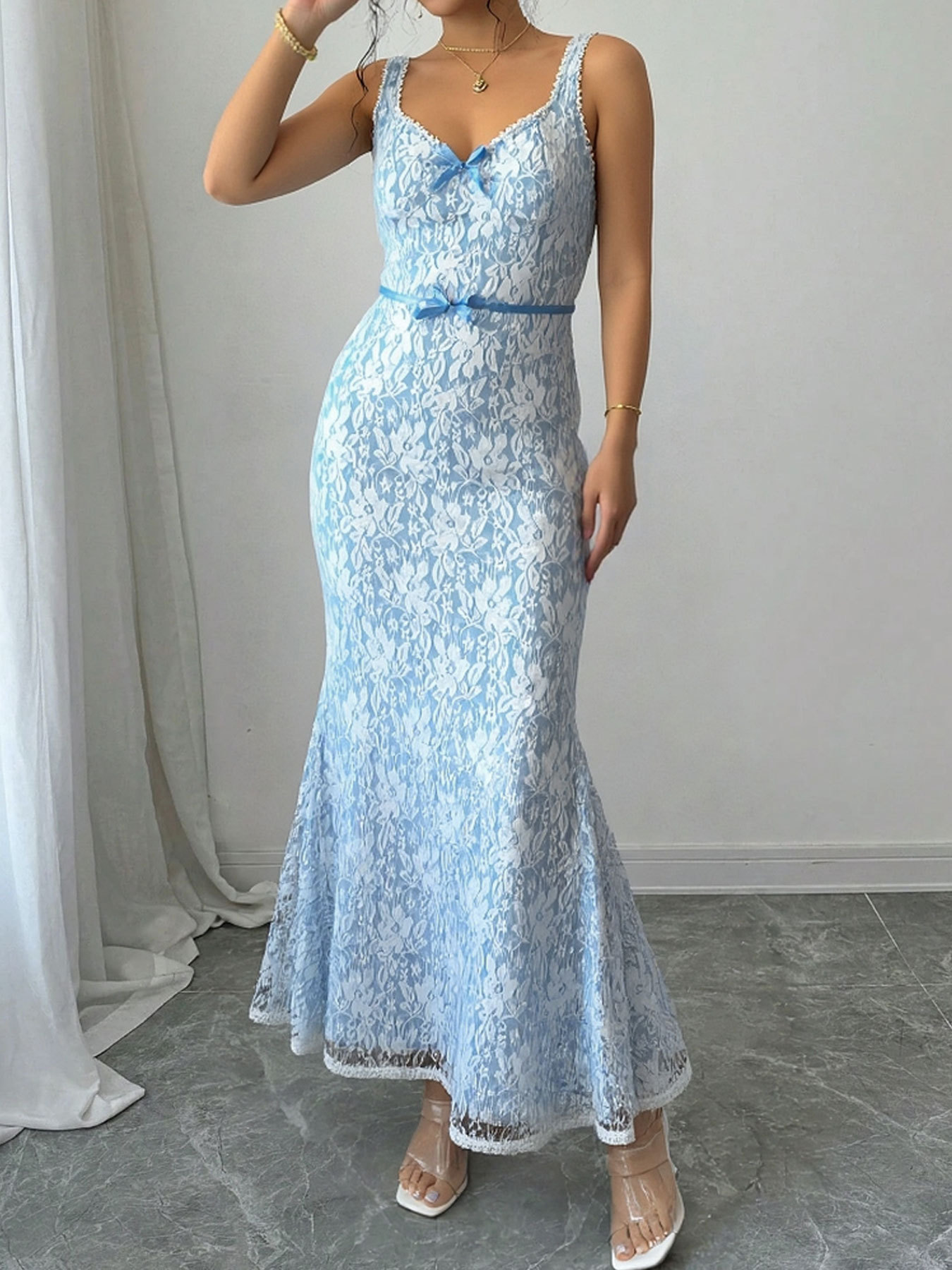 V-Neck Sleeveless Cutout Patterned Dress