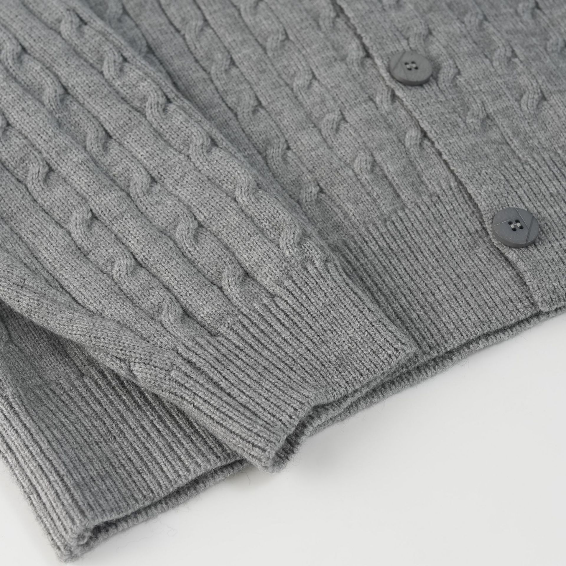 Relaxed Two-Tone Polyester Cardigan