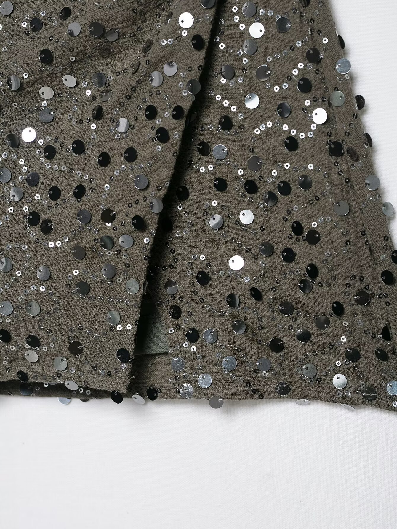 Ladies' Embellished Twin Button Plain Mid-Calf Skirt