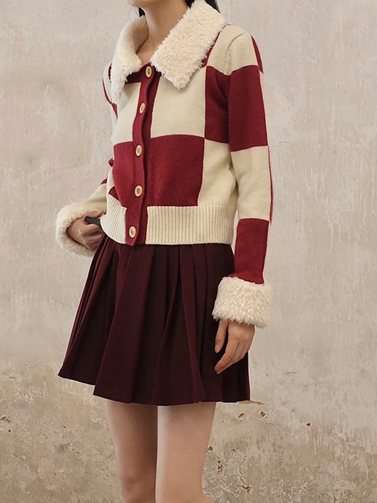 Ladies Vintage Woolen Contrast Fitted One-Button Cardigan