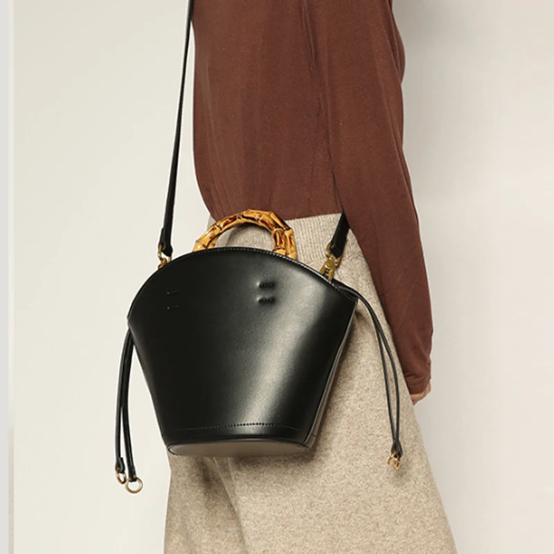 New design bucket bag fashion bamboo handle soft leather women bag single shoulder crossbody bag