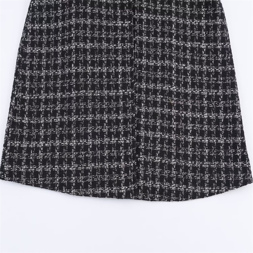 Round neck single breasted plaid woolen dress for women