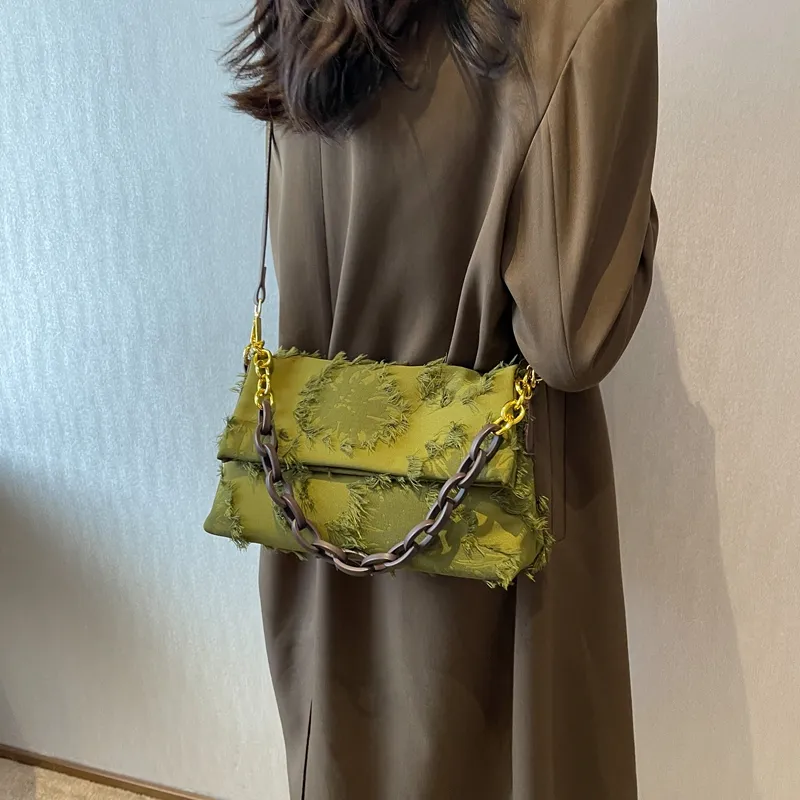 Canvas Crossbody Bags for Women New In Latest Trend Designer Chain Shoulder armpit Handbags Small Underarm Bag