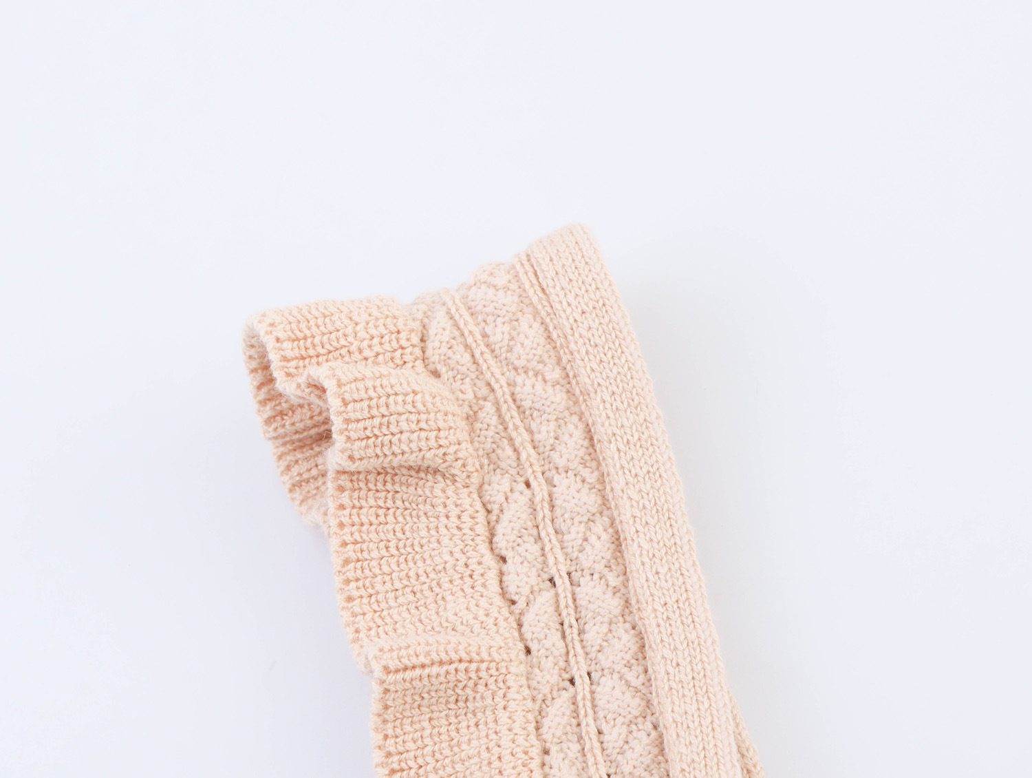 Single breasted knitted camisole vest for women