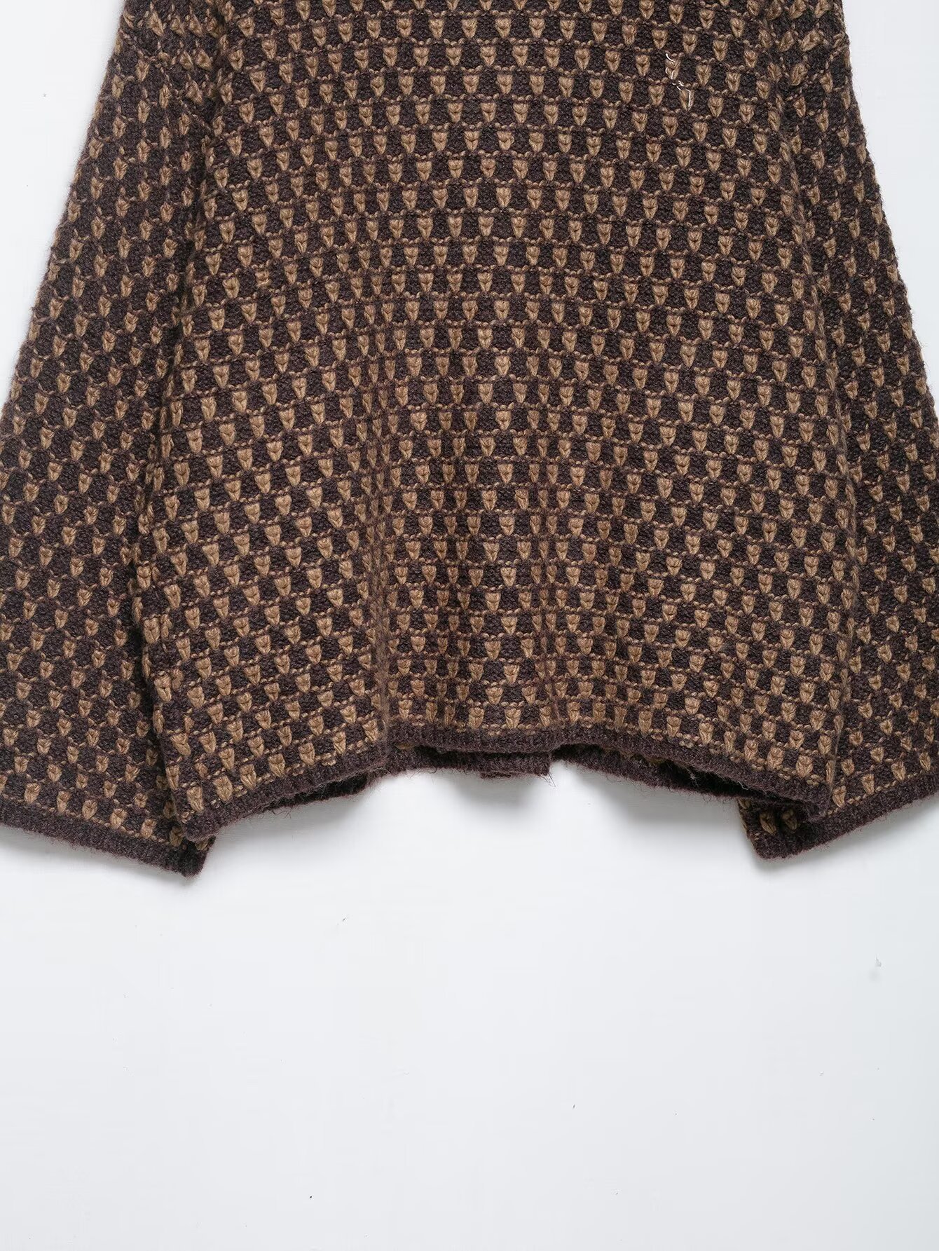 Ladies Full Sleeve Button-Up Plain Polyester Sweater