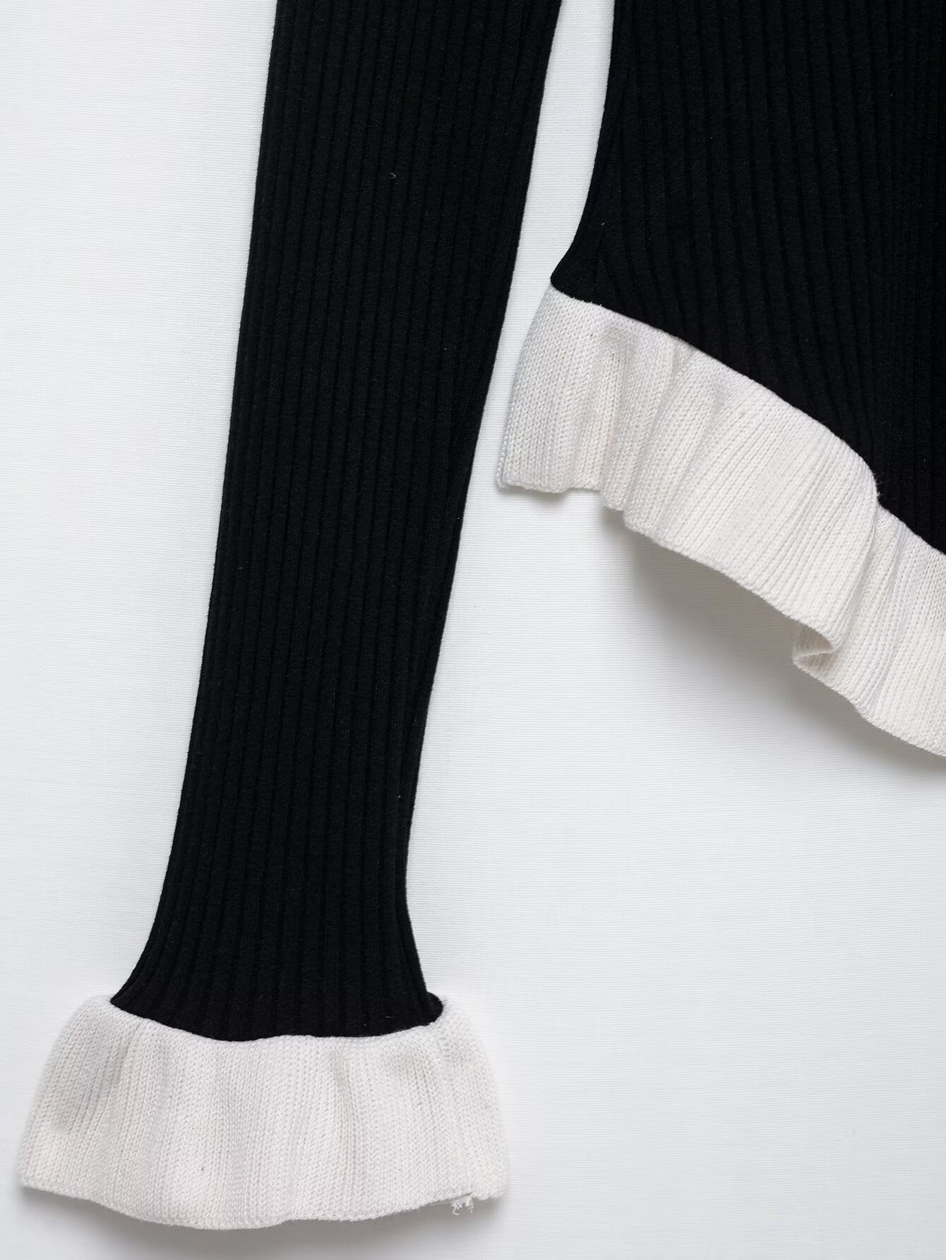 European American Long Sleeve Color Block Sweater