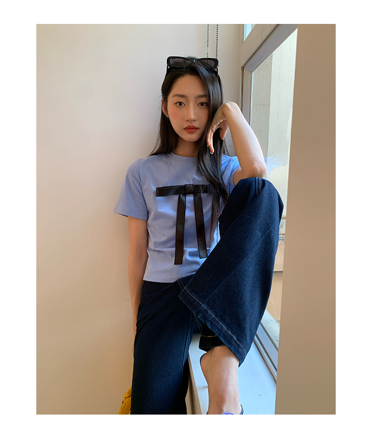 Ladies' Body-Hugging Round Neck Tie Front T-shirt
