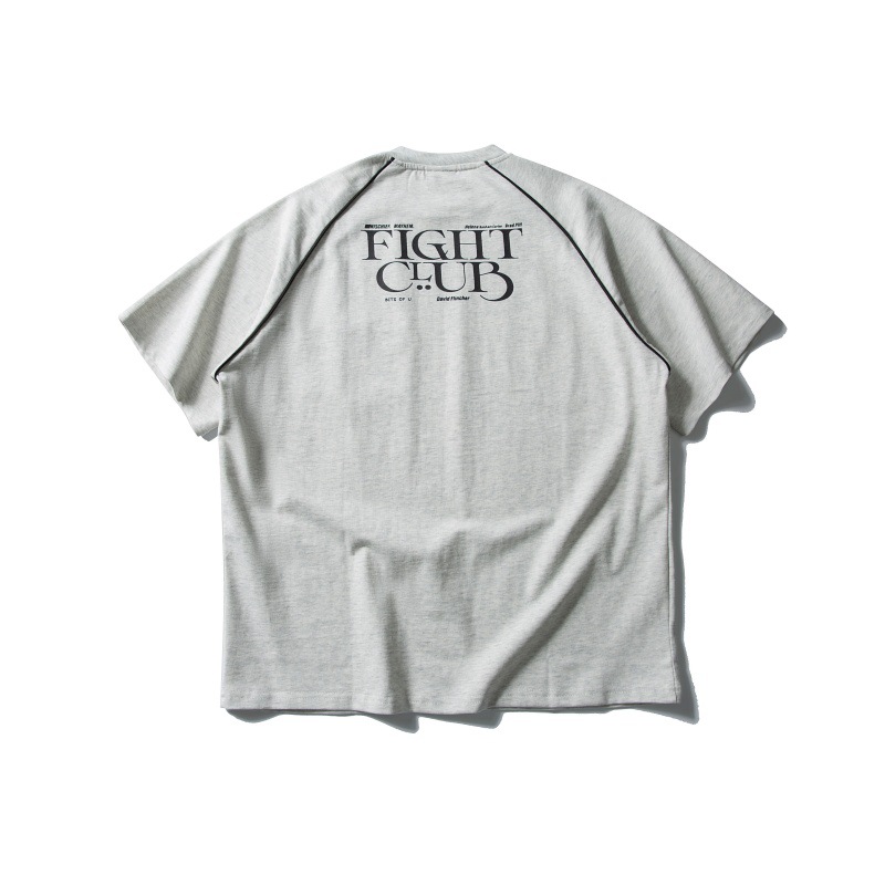 Loose shoulder length short sleeves with wrapped edge and patch pocket design