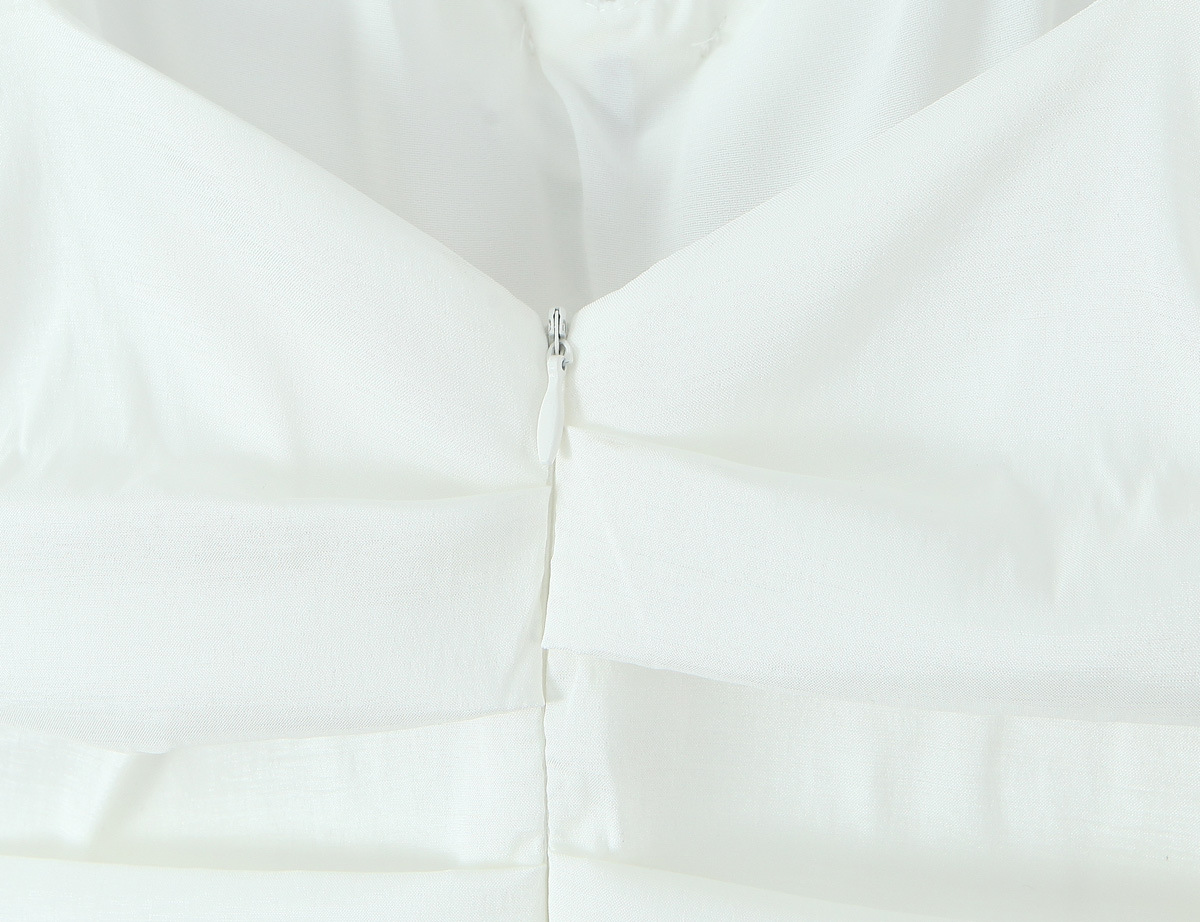 White Bow Layered Dress with Ruched Silhouette and Strapless Design