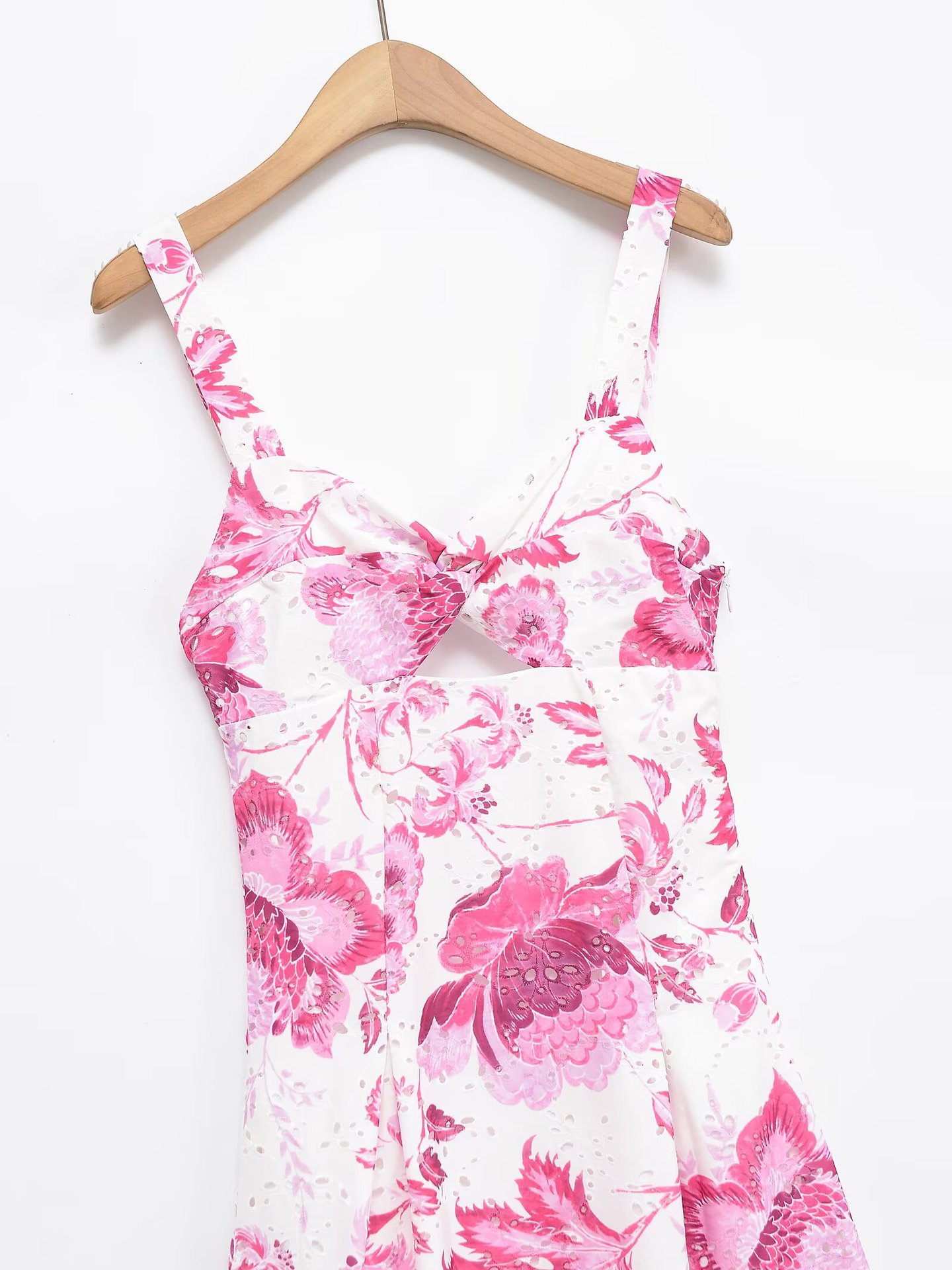 Women's Fashion Hollow-out Embroidery Print Dress