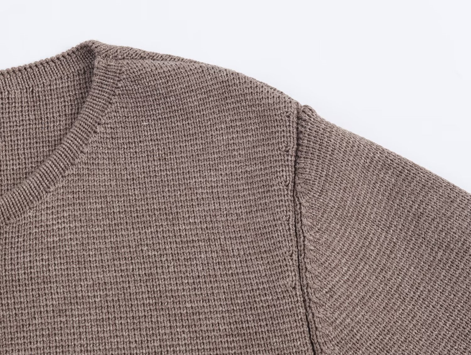 Ladies Plain Polyester Clasp Sweater