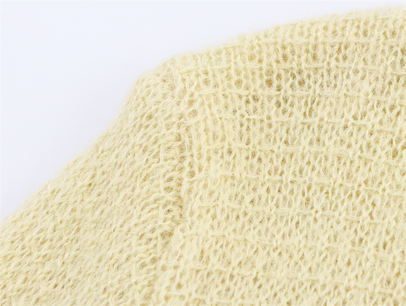 Relaxed Fit Full Arm Stitched Flower Cardigan