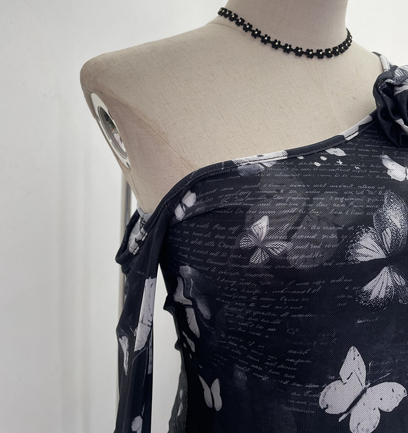 Asymmetric Pointed Floral Off-Shoulder Full Sleeve Top