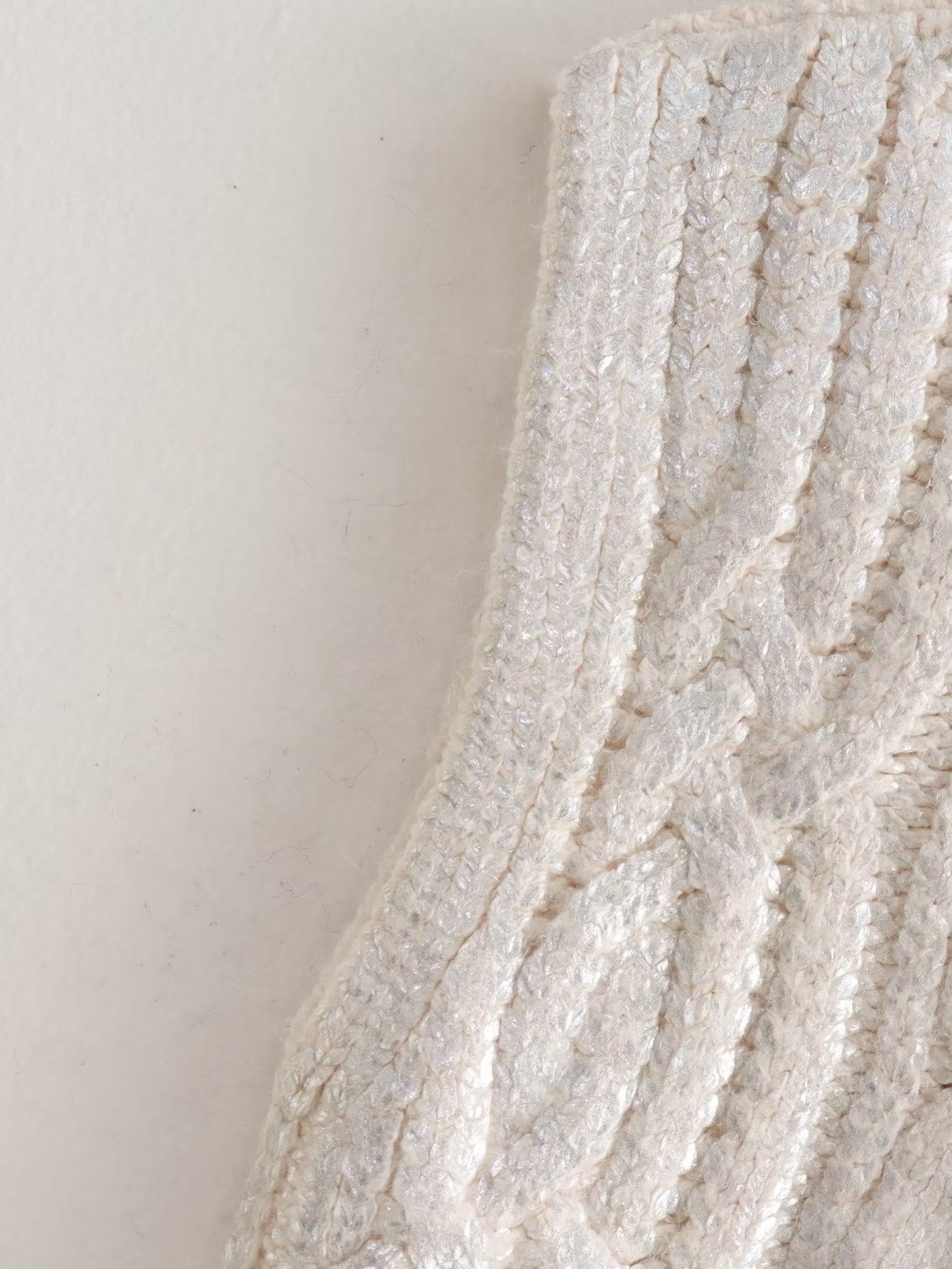 Ladies Tank Glossy Multi-Strand Sweater